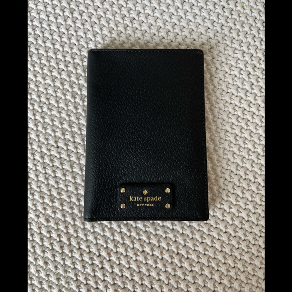 Kate Spade Small, Slim Wallet